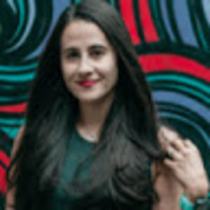 Meet your Posher, Caroline